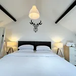 Nordic Apartments, * Ulverston