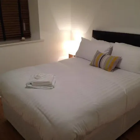 Nordic Apartments, * 울버스톤